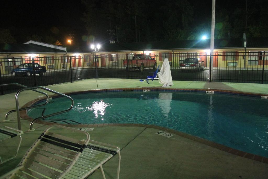 יוסטון Holiday Terrace Motel מראה חיצוני תמונה